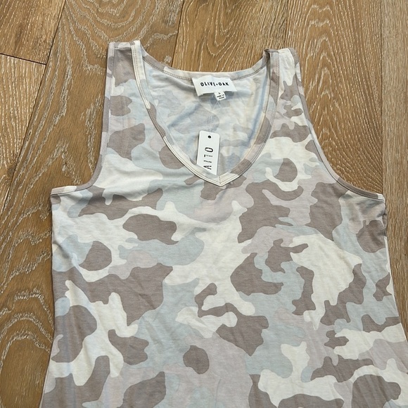 NWT Olive + Oak Dress - Picture 4 of 9